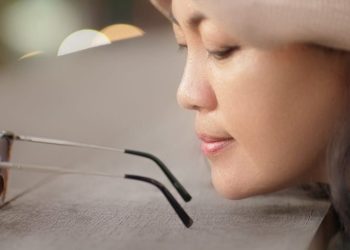 Puisi-puisi Mettarini | Sebentar Lagi Gelap Gulita