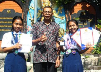 Purnami dan Diva, Siswi SMPN 3 Sukasada, Juara Olimpiade Tingkat Nasional – Berawal dari Medsos
