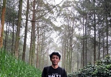 Puisi-puisi Muhammad Farhan Azizi | Sabun Cuci Kuah Nasi