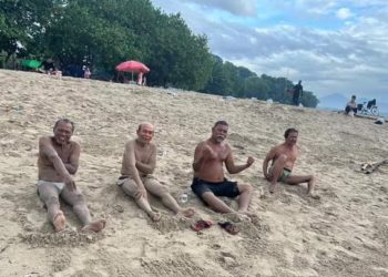 Di Sanur, Belajar Bangkit dari Lansia Bali