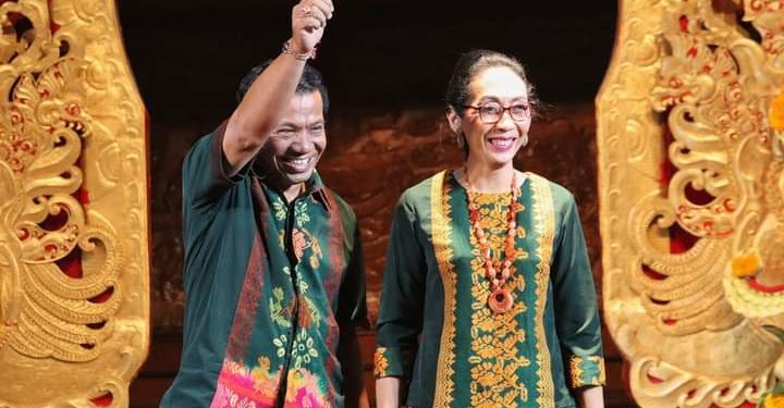 Fashion Show Memperkenalkan Kain Tenun dan Endek Buleleng