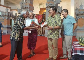 Luncurkan Dua Buku, Prof. Dibia Ungkap Peristiwa Seni lebih Puitik