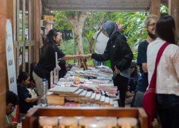 Pesta Baca, Baca Pesta, di Taman Baca Kesiman