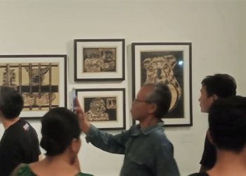 Pameran Seni Rupa “Politik Titik Titik”, Grafis, Koruptor dan Anjing | Catatan dari Perupa