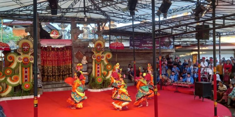 Keceriaan Remaja Betawi Pentas di Kalangan Angsoka