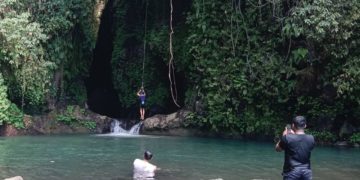 Berawal dari Tiktok, Pemuda Karangasem Rela Tempuh Jarak 75 Km demi Blue Lagoon