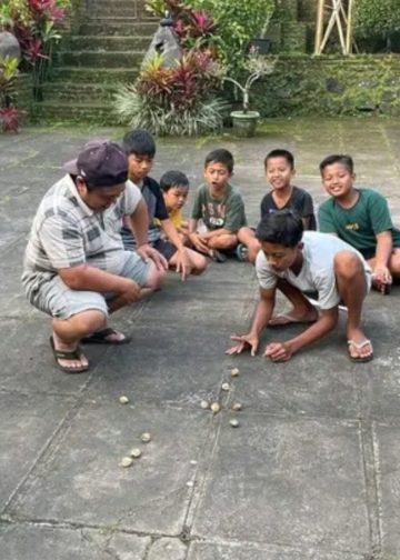 Pondok Literasi Sabih Pedawa: Menengok Spirit Masa Lalu dengan Merevitalisasi Permainan Anak