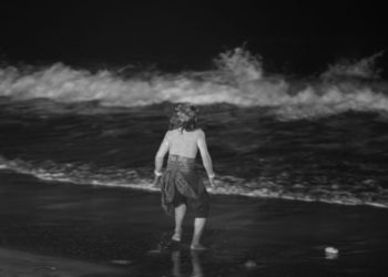 Mengeruk Kedalaman “Samudera Tak Bertepi”, Menstimulasi Perjalanan Wayang Ental