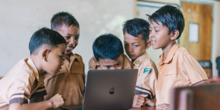 Pendidikan Inklusif: Menciptakan Lingkungan Belajar yang Merangkul Semua Individu