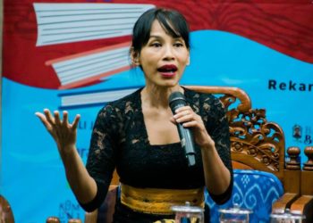 Suara-suara “Liyan” Setelah 25 Tahun Reformasi: Membaca Kembali Karya-karya Ayu Utami