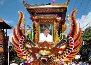 “Antuk Linggih” Gus Lolec | In Memoriam Ida Bagus Sura Kusuma