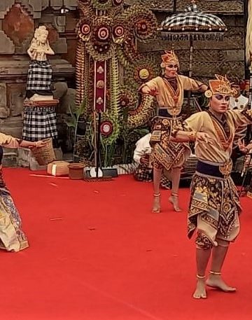 Gandrung dari Suwung Batan Kendal, Dijaga, Terjaga