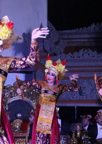 Legong “Bapang Durga” Pernah Ditarikan Ni Polok