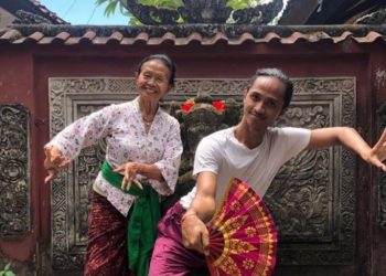 Pelajaran Menjadi Setengah: Sebuah Catatan Perjalanan ke Bali, 20 Maret – 9 April 2023