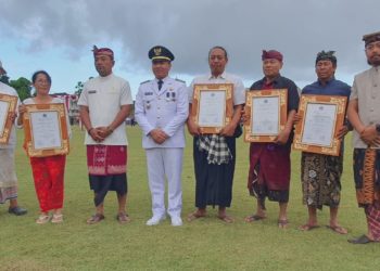Enam Seniman Kuta Dianugerahi Penghargaan Abdi Budaya Nugraha