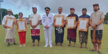 Enam Seniman Kuta Dianugerahi Penghargaan Abdi Budaya Nugraha