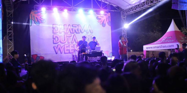 Dharma Duta Week STAHN Mpu Kuturan Singaraja : Aktif Menimba Ilmu, Kreatif Menghibur Diri   