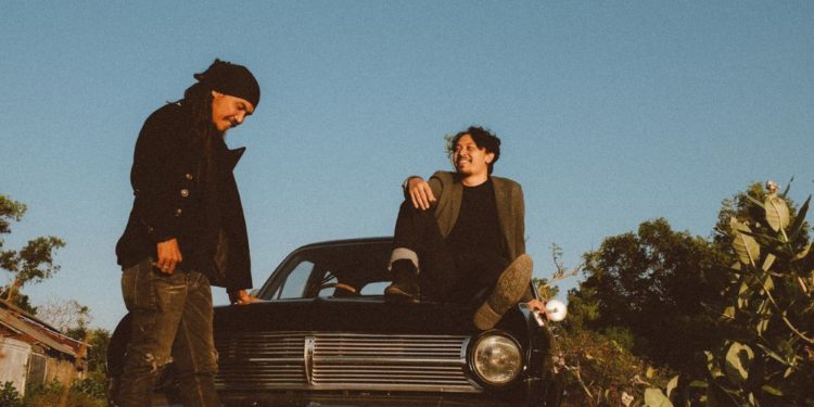 Dialog Dini Hari dan Single Terbarunya, Miles Away