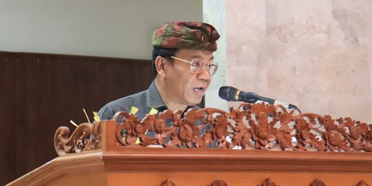 Untuk Ringankan Beban Masyarakat, Pj Bupati Buleleng Ajukan Ranperda Pajak dan Retribusi Daerah