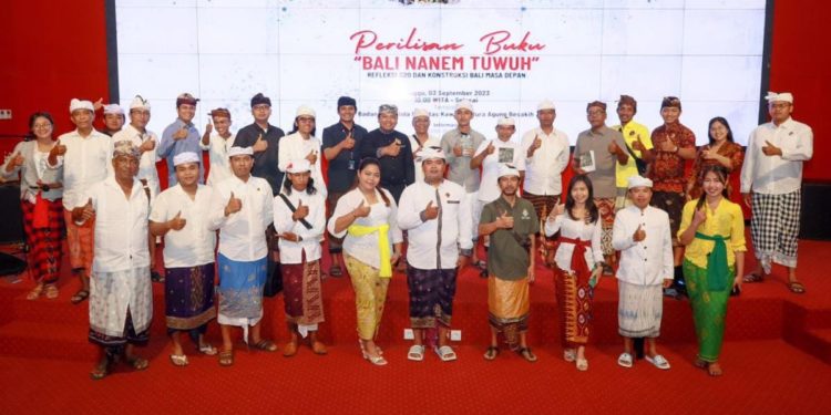 “Bali Nanem Tuwuh”, Buku Persembahan Peradah untuk Bali