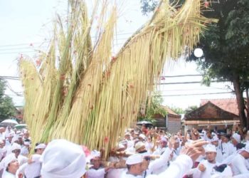 Terdapat Sekitar 110 Tradisi dan Upacara Unik di Kabupaten Buleleng