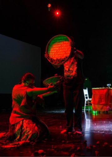 Membaca Sanghyang: Catatan Sebelum  Pentas