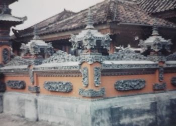 Orang-Orang Dusun Prabakula, Mengukir Kehidupan di Atas Pasir Hitam