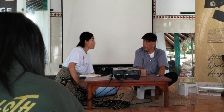 “Kiat Menulis dan Menerbitkan Buku” Bersama Gde Aryantha Soethama
