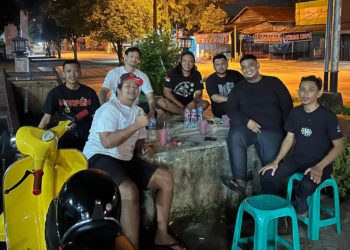 Antara Kopi, Vespa dan Tugas Negara di Pontianak