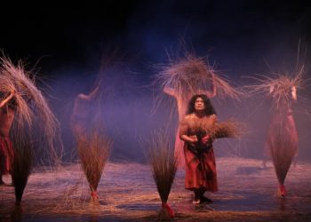 Teater Api Indonesia Pentaskan Dinasti Bulldog di Geoks Arts Space Bali