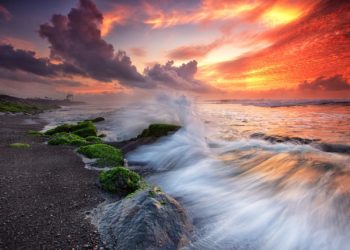 Teknik Long Exposure Untuk Mengabadikan Aliran Air Selembut Kapas dalam Fotografi