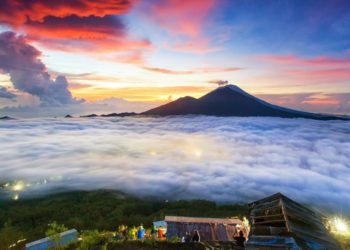 Tips Berburu Sunrise dan Sunset