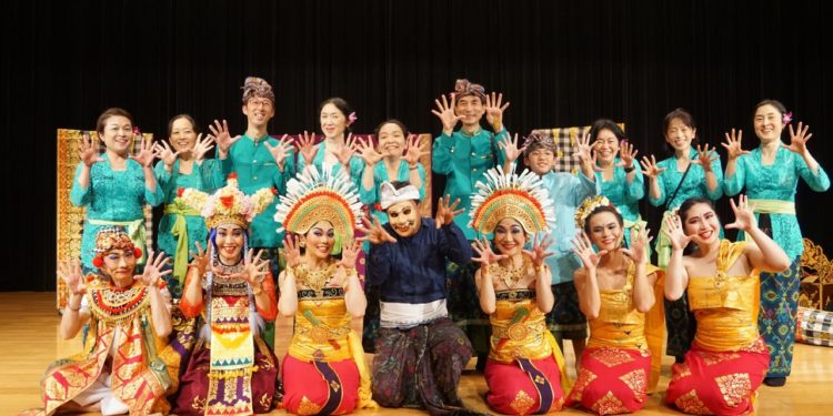 Gamut Bikin Gemas di Tokyo, Jepang