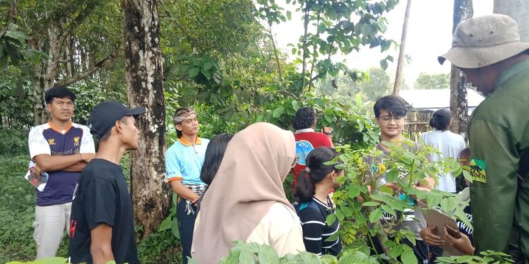 Bali Wildlife Camp 2024: Ikhtiar Menebar Pengetahuan dan Menanam Kesadaran Konservasi Alam Liar di Bali