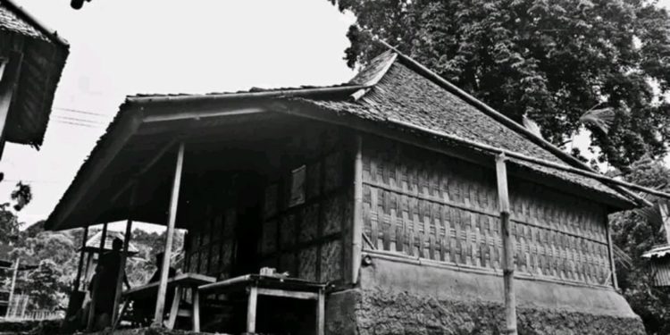 Pedawa: Kebahagiaan Adalah Kekeluargaan