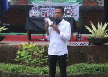 Memelopori Gerakan Ecobrick Art di Bali