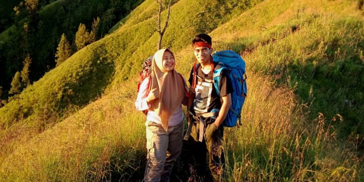 Ke Trunyan Kami Mendaki: Melepaskan Beban, Mengeratkan Hubungan