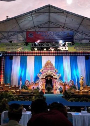 Mengukir Tradisi dan Kreativitas dalam Euforia Festival Seni Budaya Desa Adat Kuta