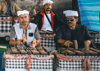 Gamelan (Bukan) Musik