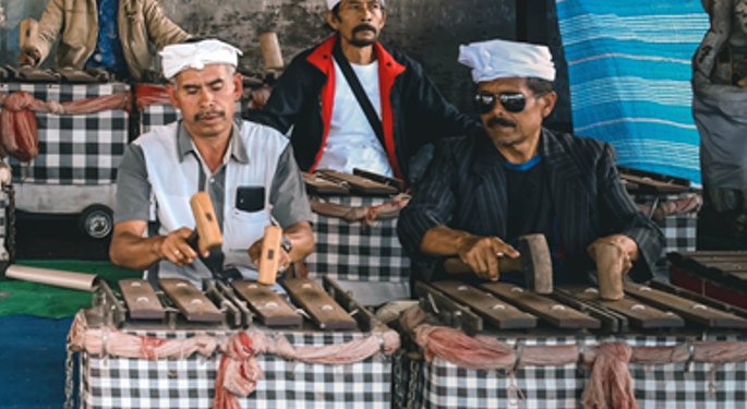 Gamelan (Bukan) Musik