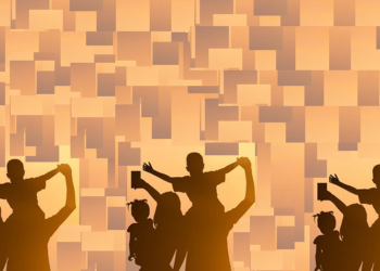 Keluarga Menjadi Tempat Awal Membina Bahasa