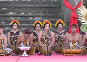Elegi Kesenian Renganis Penglatan