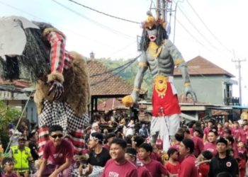 Teriakan Pengarak Ogoh-Ogoh: Ekspresi Budaya atau Histeria?
