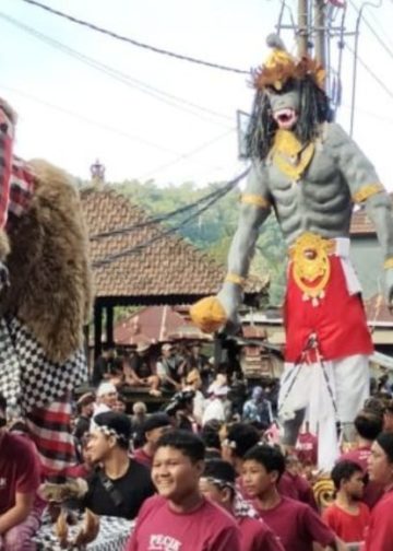 Teriakan Pengarak Ogoh-Ogoh: Ekspresi Budaya atau Histeria?
