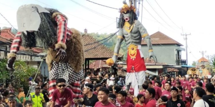 Teriakan Pengarak Ogoh-Ogoh: Ekspresi Budaya atau Histeria?
