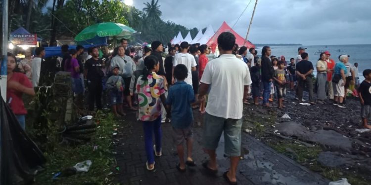 Les Fest Ngembak Geni, Harinya Orang-Orang Desa Les