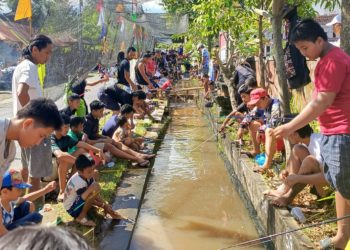 Ramainya Lomba Mancing Air Deras di Desa Padangbulia
