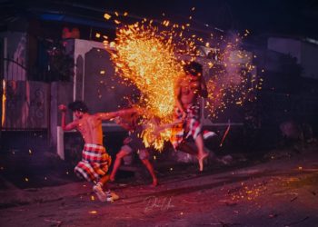 “Meamuk-amukan” di Padangbulia: Percik Amarah yang Padam oleh Percik Api