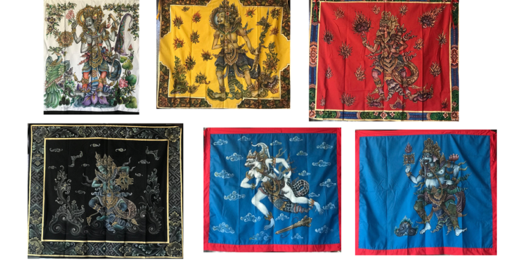 Seniman Padangtegal Ngayah Melukis Kober Dewata Nawa Sanga di Pura Penataran Keloncing, Padangtegal, Ubud