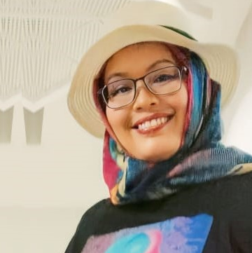 Menulis: Perspektif Pengalaman Pribadi